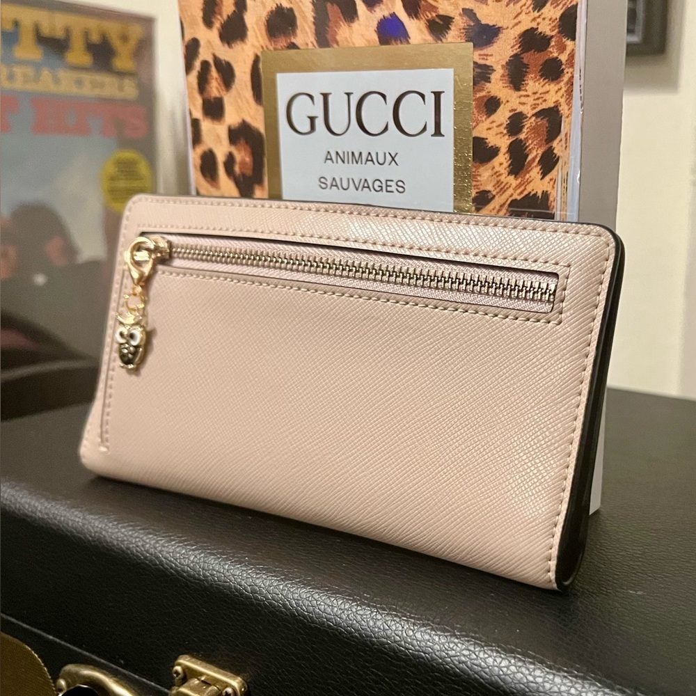 Kate Spade Black and Cream Wallet - Picture 6 of 14